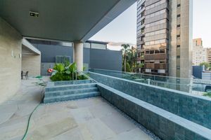 Image 15 - 211486