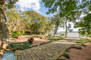 Image 65 - 106406