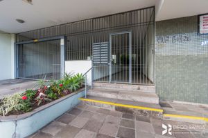Image 31 - 208381