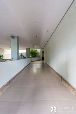Image 32 - 208381