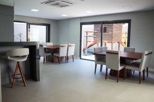 Image 25 - 209485