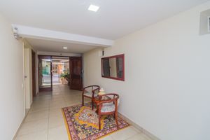 Image 26 - 882789