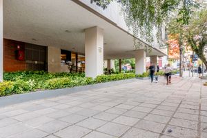 Image 26 - 885164