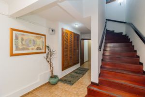 Image 4 - 14728