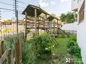 Image 6 - 14757