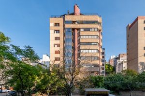 Image 45 - 263332