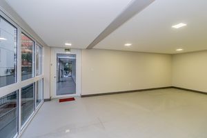 Image 20 - 878494