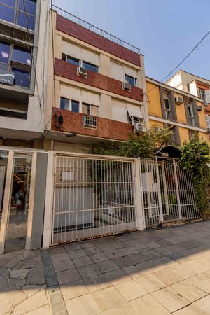 Image 34 - 880898