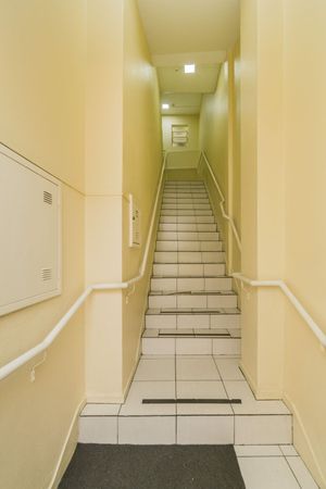 Image 15 - 211176