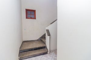 Image 27 - 869469