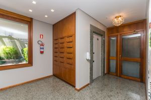 Image 32 - 866679