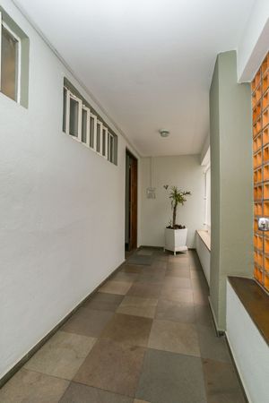 Image 23 - 214916