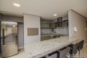 Image 38 - 524105