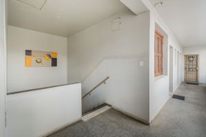 Image 25 - 833962