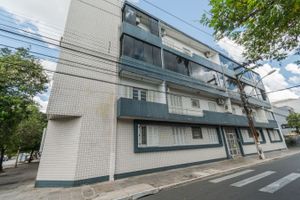 Image 21 - 833962