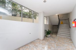 Image 3 - 15204