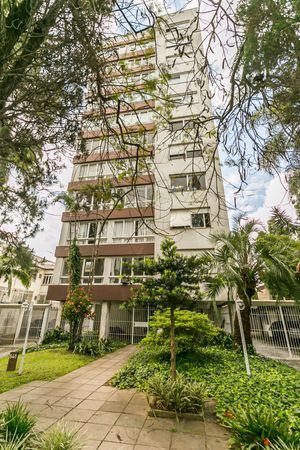 Image 39 - 215660