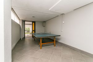 Image 33 - 223270