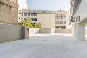 Image 33 - 217298
