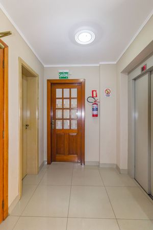 Image 23 - 282257