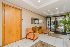 Image 40 - 217957