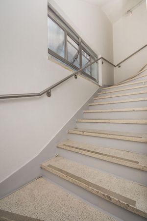 Image 32 - 176149