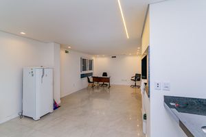 Image 16 - 219212