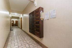 Image 38 - 928729