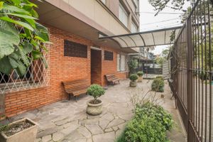 Image 15 - 241823