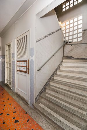 Image 30 - 865481