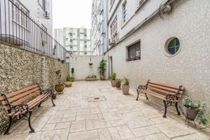 Image 7 - 15823