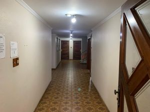 Image 16 - 873386