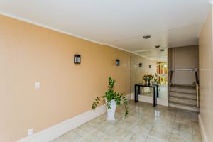 Image 30 - 223213