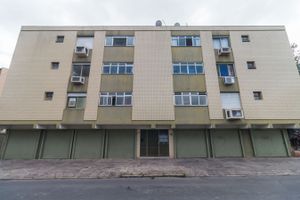 Image 13 - 807643