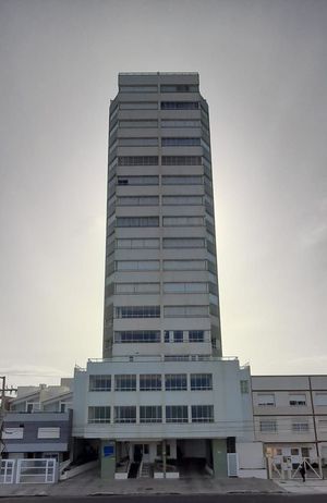 Image 1 - 15987