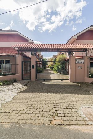 Image 8 - 915933