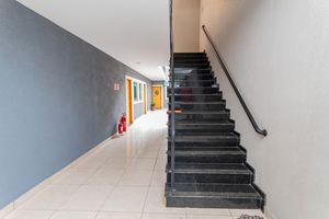 Image 35 - 868356