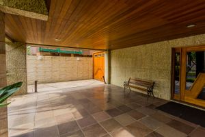 Image 37 - 225743