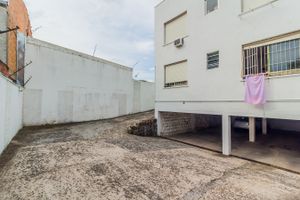Image 27 - 228550