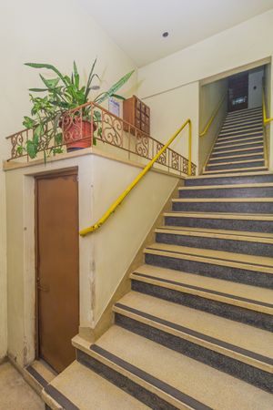 Image 34 - 867512