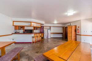 Image 12 - 16676