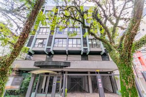 Image 8 - 753065