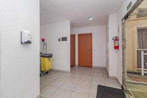 Image 3 - 17085