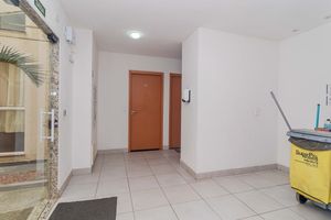 Image 4 - 17085