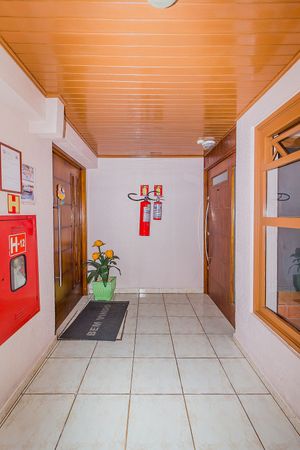 Image 3 - 17176