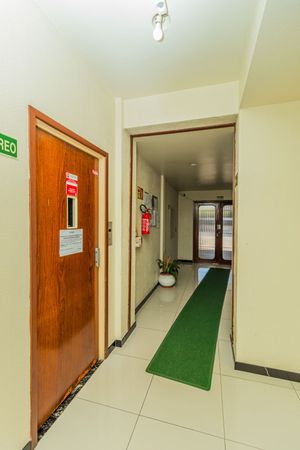 Image 30 - 608512