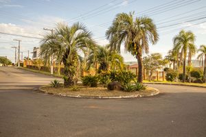 Image 4 - 17340