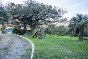 Image 10 - 17340