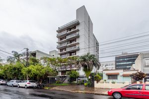 Image 42 - 883608