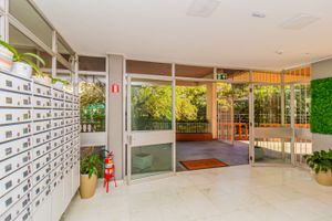 Image 11 - 254184